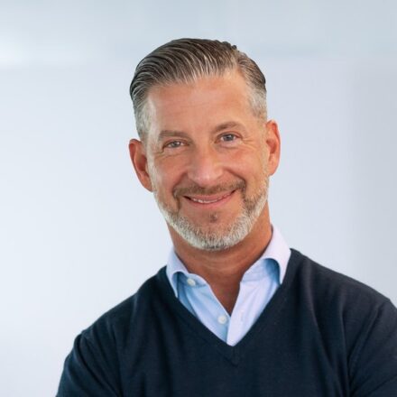 Porträt André Holhozinskyj, CEO der Cloudflight Group